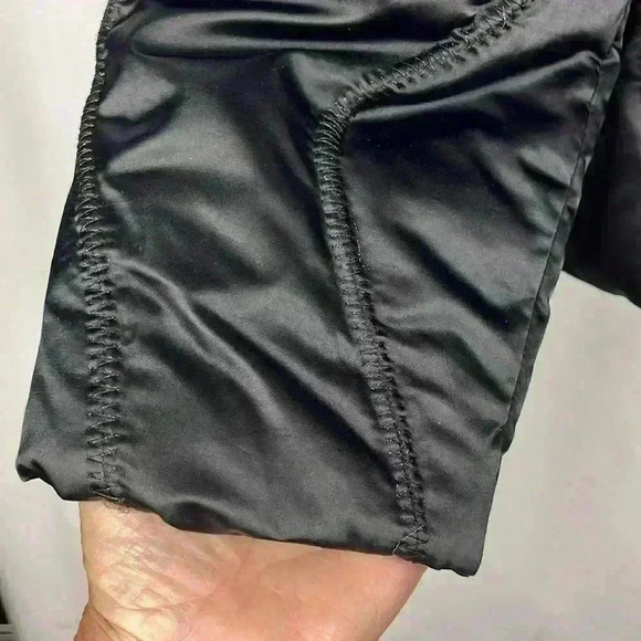 XOXO Women’s Puffer Jacket Short Length Black Turtleneck Pockets Zip Front XL - Picture 5 of 14